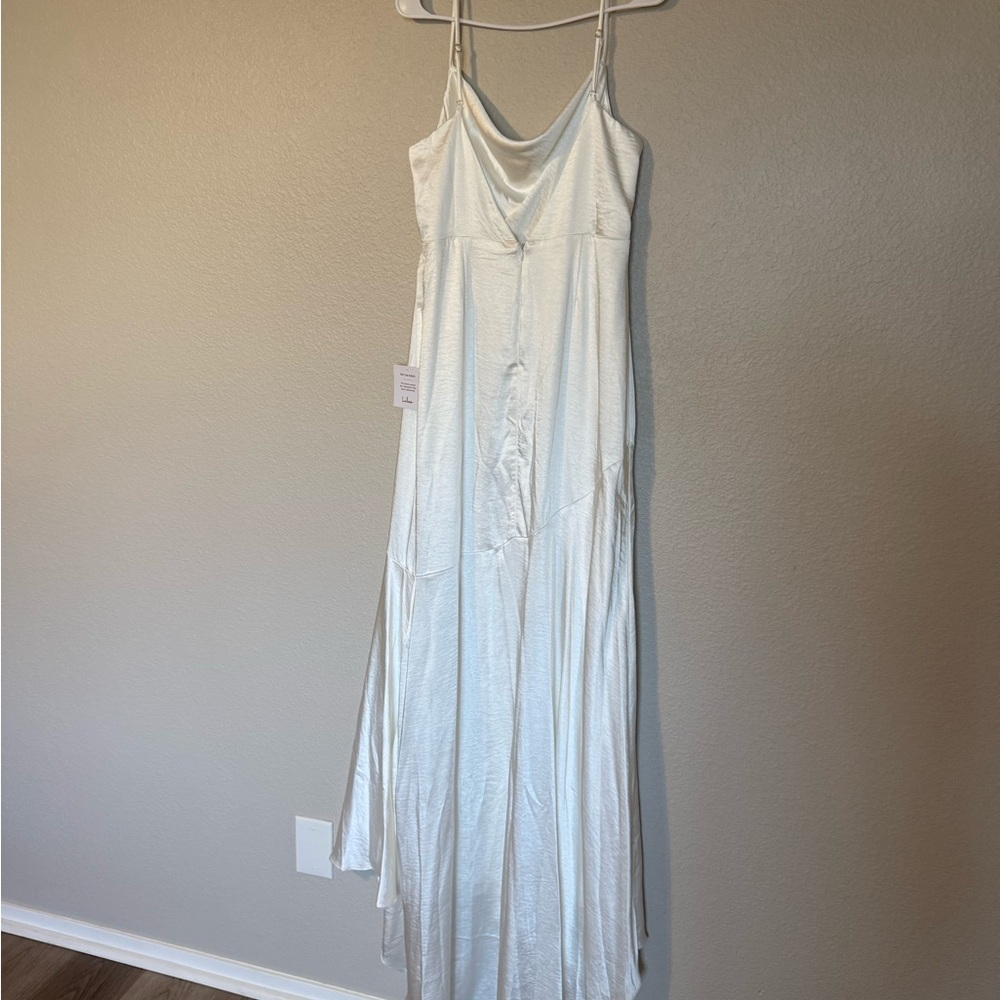 NWT Lulus Passionate Allure Ivory Satin Backless Cowl
Neck Maxi Dress Size Large - Picture 10 of 14